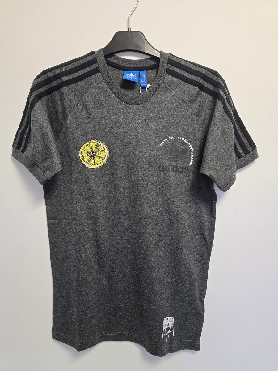 Sally Cinnamon Custom T-shirt - Grey